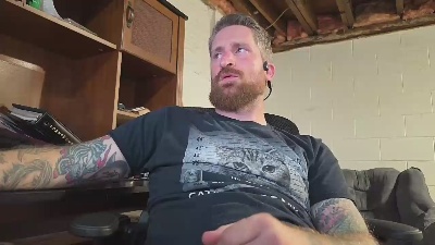 hypnoman69420 live cam on Cam4