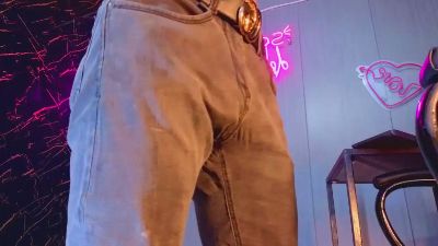 iamkelvis live cam on Cam4