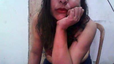 iammeerahot live cam on Cam4