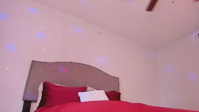 iamyiauna live cam on Cam4