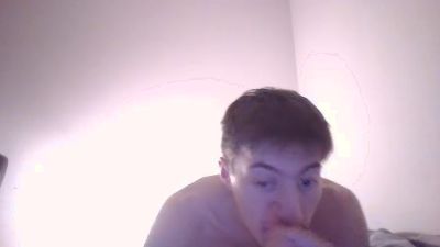 ice_monkey live cam on Cam4