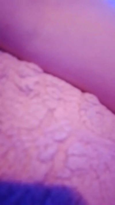 ignacia69_ live cam on Cam4