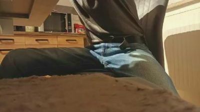 ihrsklave94 live cam on Cam4