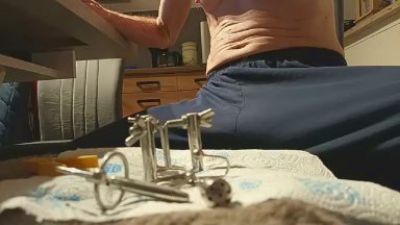 ihrsklave94 live cam on Cam4