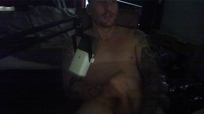 ikbenerweerhah7 live cam on Cam4