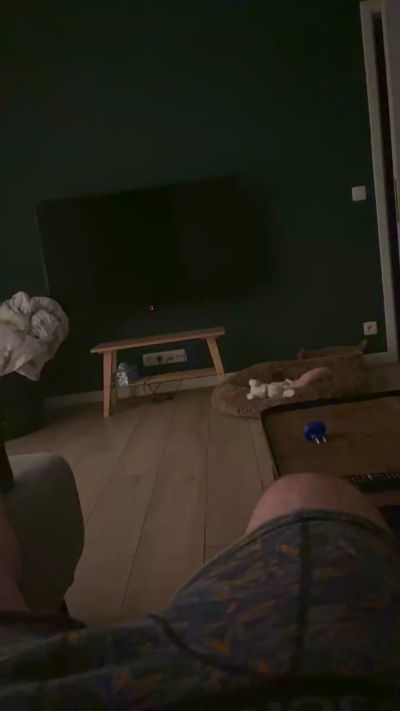 ikke19901 live cam on Cam4