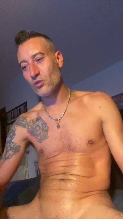ilchina live cam on Cam4