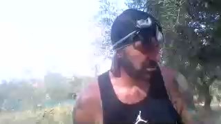 ilciuciu20 live cam on Cam4