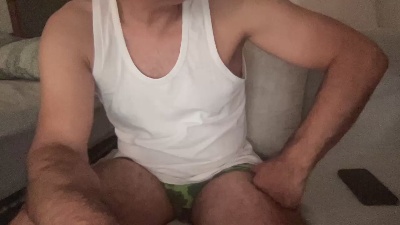 ilhanye34 live cam on Cam4