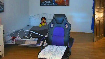 illymaus live cam on Cam4