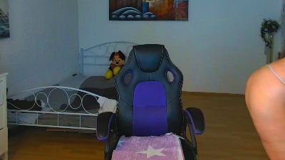 illymaus live cam on Cam4