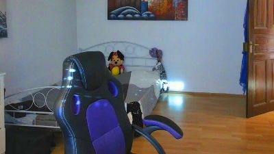 illymaus live cam on Cam4