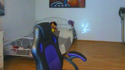 illymaus live cam on Cam4