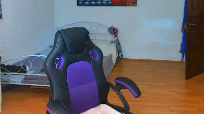 illymaus live cam on Cam4