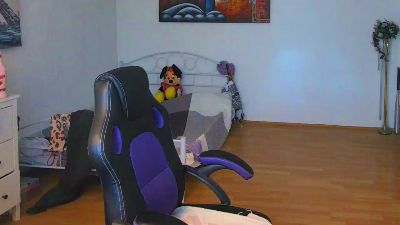 illymaus live cam on Cam4