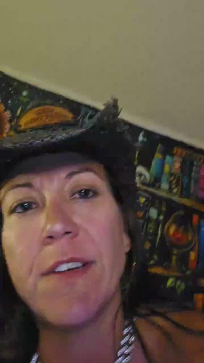 ilubgirlz live cam on Cam4
