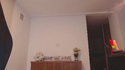 im_charlotte222 live cam on Cam4