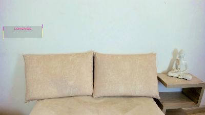 imkrystall live cam on Cam4