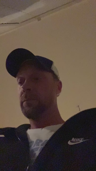 immergeil123453 live cam on Cam4