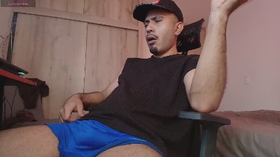 imyourg0d live cam on Cam4