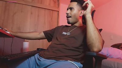 imyourg0d live cam on Cam4
