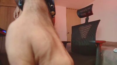 imyourg0d live cam on Cam4