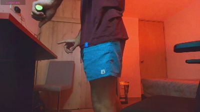 imyourg0d live cam on Cam4