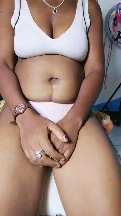 inahsia1 live cam on Cam4