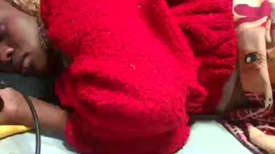 inayah2 live cam on Cam4