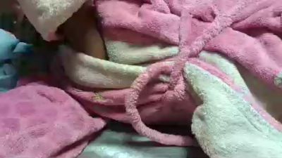 inayah2 live cam on Cam4