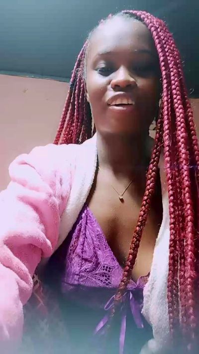 inayah2 live cam on Cam4