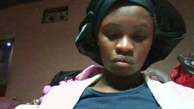 inayah2 live cam on Cam4