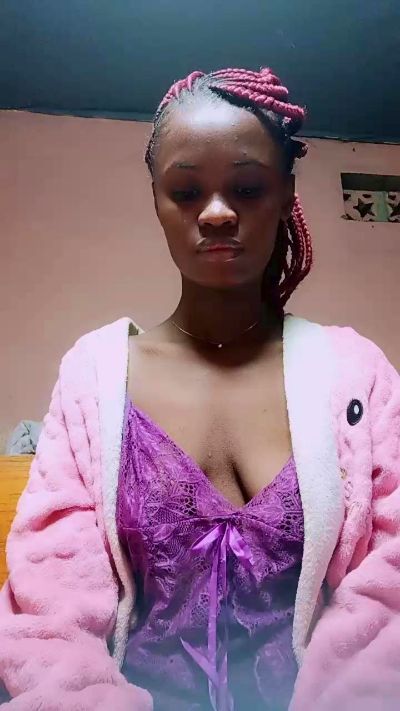 inayah2 live cam on Cam4