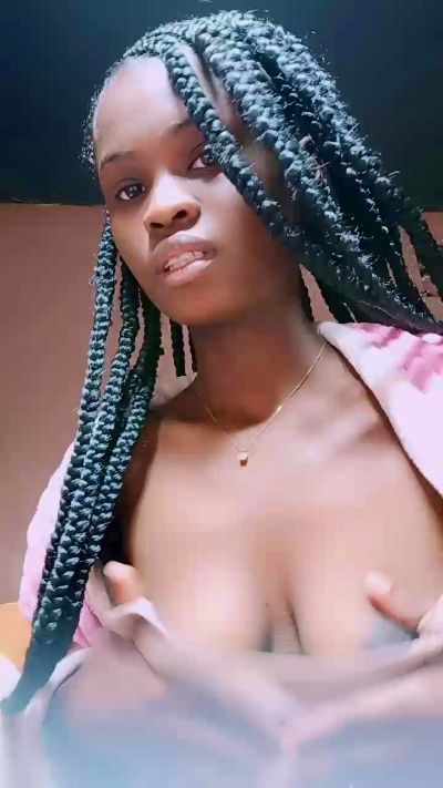 inayah2 live cam on Cam4