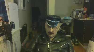 inblack1 live cam on Cam4