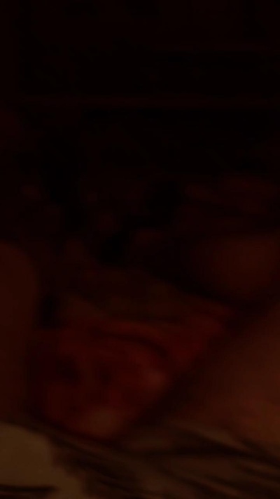 inconito_hot live cam on Cam4