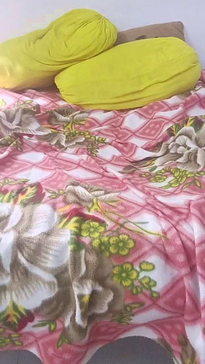 indianguy24 live cam on Cam4