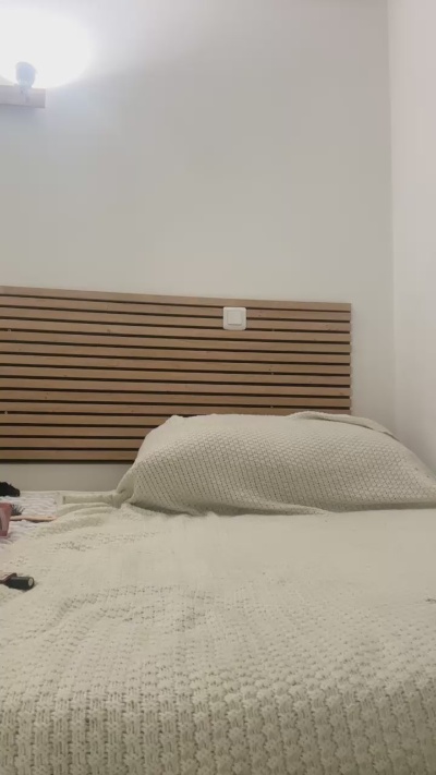 ines190 live cam on Cam4