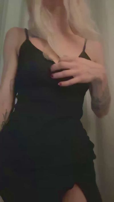 ines190 live cam on Cam4