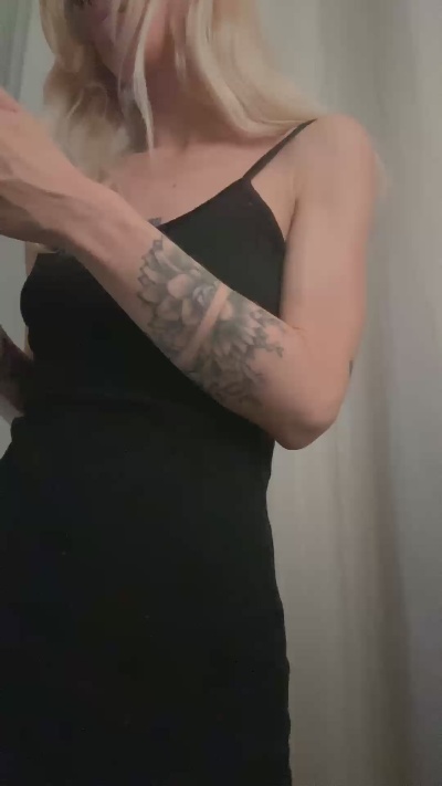 ines190 live cam on Cam4