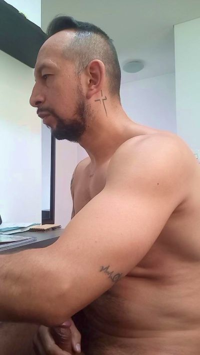 intelcoree1 live cam on Cam4