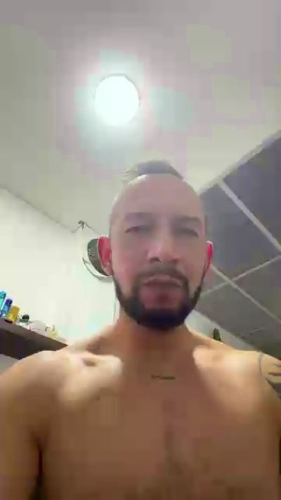 intelcoree1 live cam on Cam4