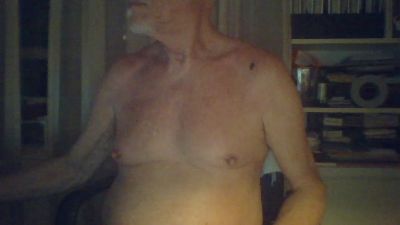 intoblkmen live cam on Cam4