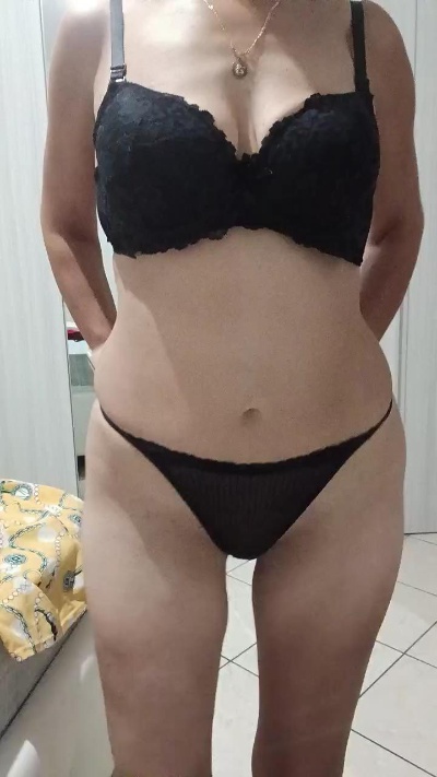 irene57 live cam on Cam4