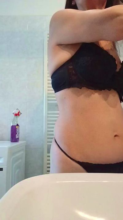 irene57 live cam on Cam4