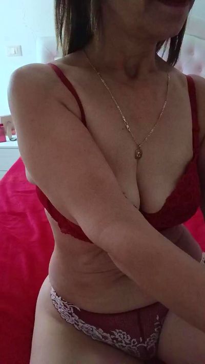 irene57 live cam on Cam4