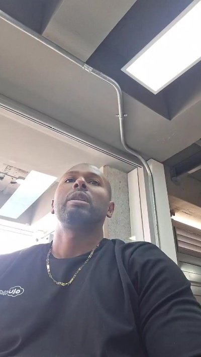 irey_negro live cam on Cam4