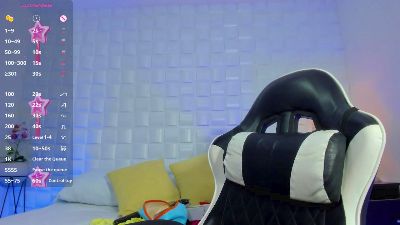 iris_torrezz live cam on Cam4