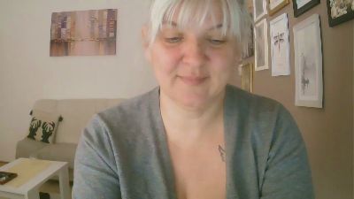 irma2 live cam on Cam4