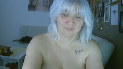 irma2 live cam on Cam4